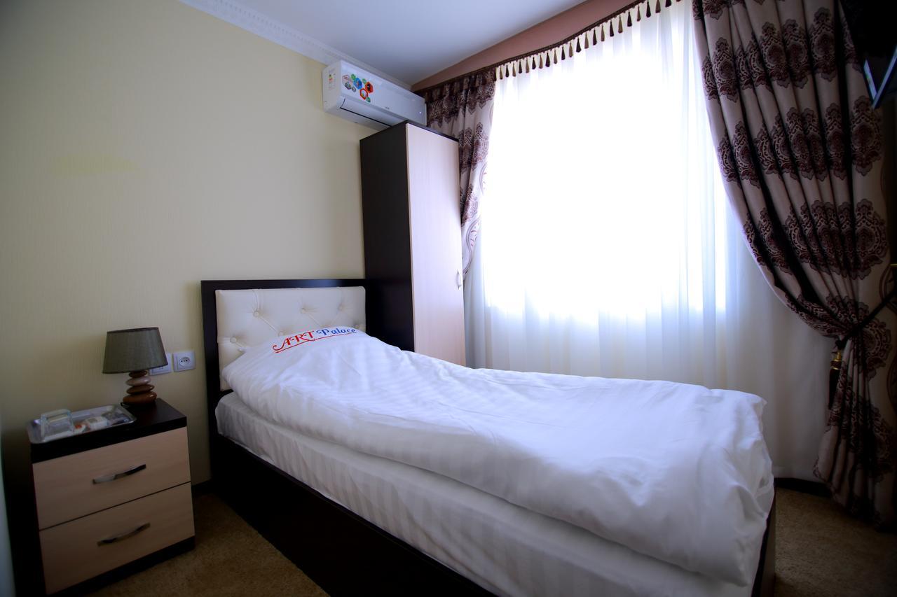 Art Palace Otel Taşkent Dış mekan fotoğraf