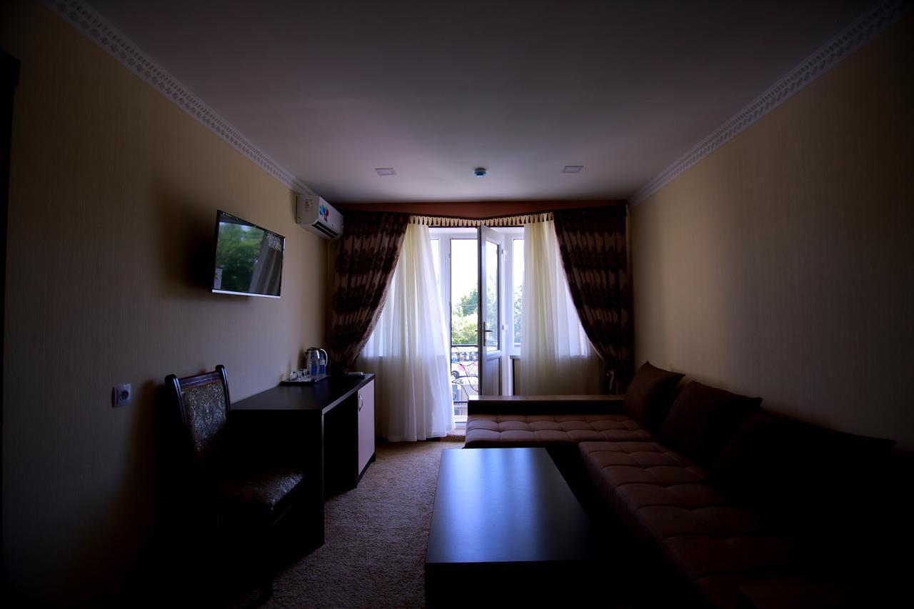 Art Palace Otel Taşkent Dış mekan fotoğraf